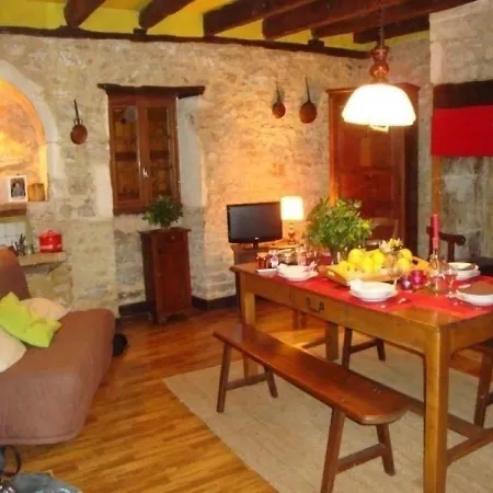 Hébergement de vacances House La Pannonie *